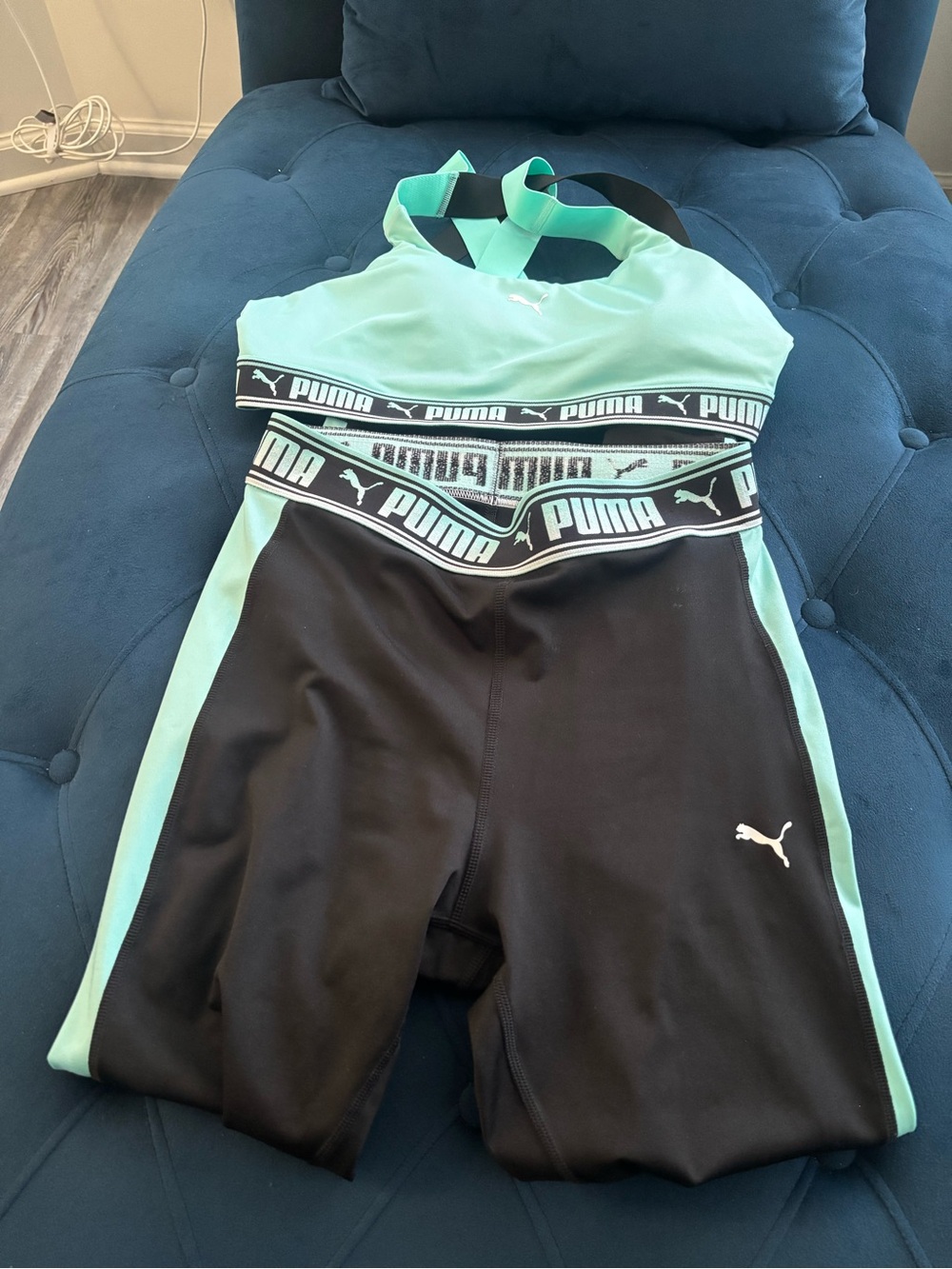 Puma Black and Mint Green Logo Active Bottoms great work out gear